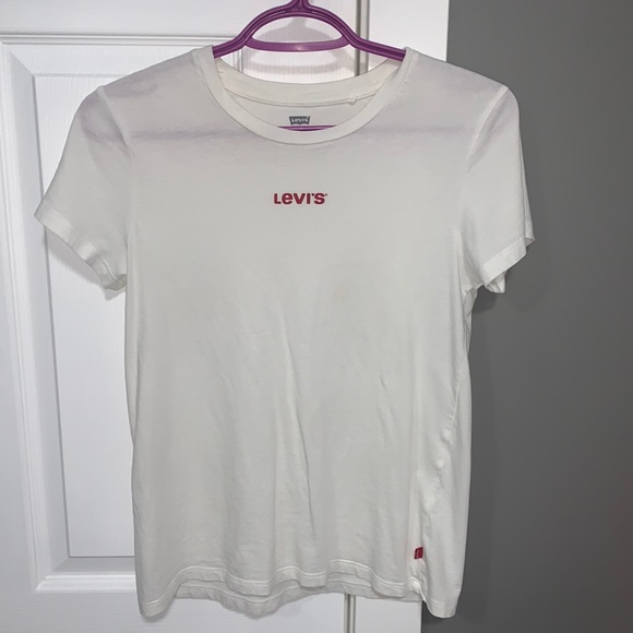 White Levi’s woman’s top - Picture 1 of 2